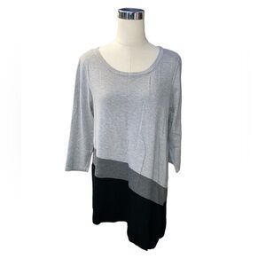 Massini Large Pullover Gray Black Asymmetrical Sweater